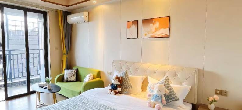 美季精选公寓(开平东汇城店)图片