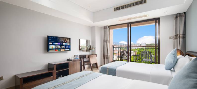 三亚鑫泰海景酒店(大东海店)图片