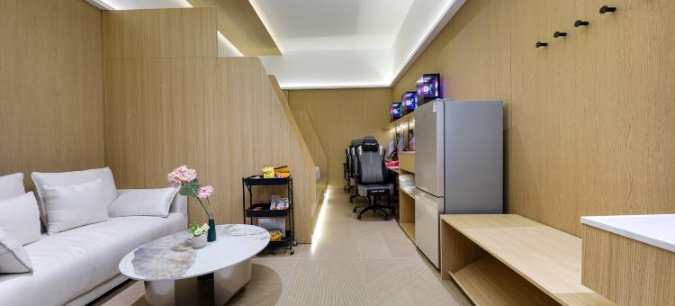 TNT电竞酒店(广西民族大学财经学院店)图片