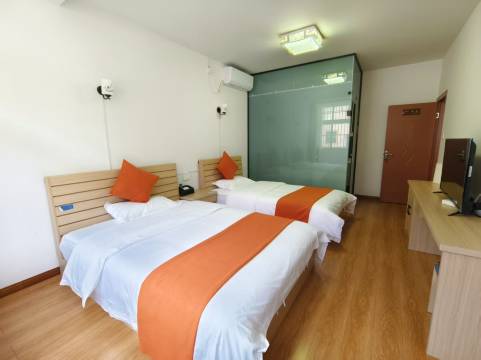 大石板古村景区清心雅舍民宿