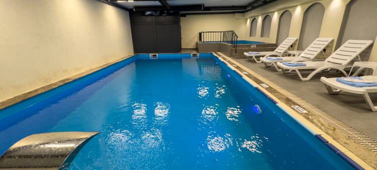 塞拉湖中心酒店(Sera Lake Center Hotel)图片