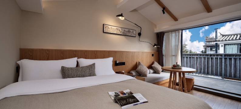 大理回隐设计师轻奢民宿(古城南门店)图片