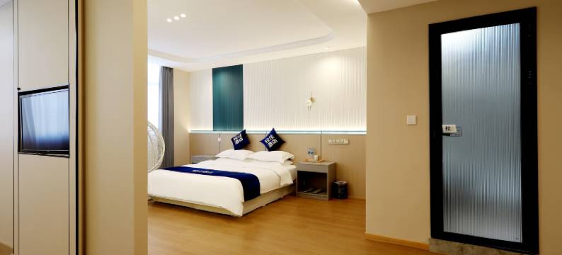 轻住酒店(商洛北站万达广场店)图片