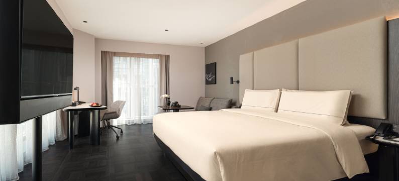 兰州中天健广场瓜州路亚朵酒店图片