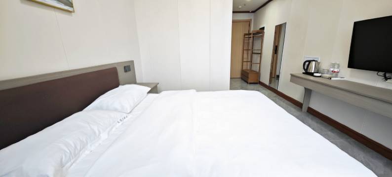 凭祥和平酒店图片