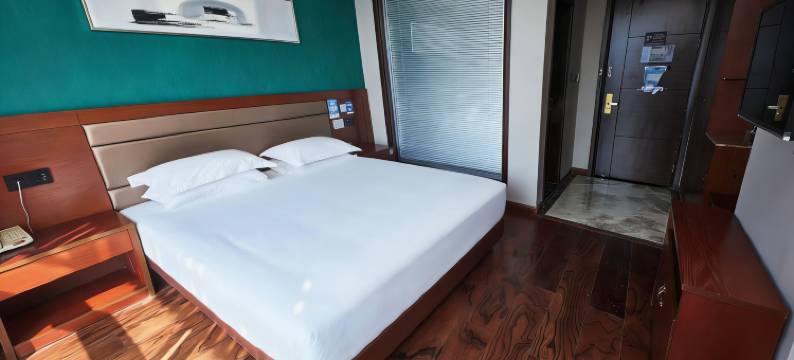 苏州银座假日酒店(苏州盛泽财富中心店)图片