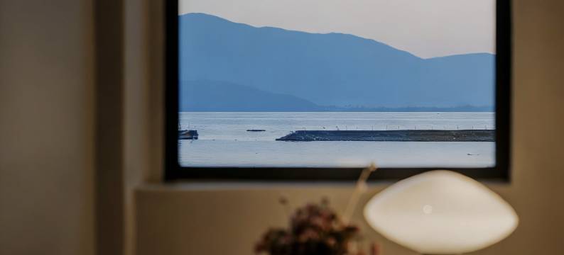 大理溪游纪海景民宿(洱海S湾生态廊道店)图片