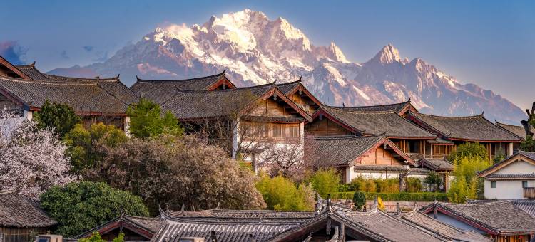 心宿雪山倾城全景度假会馆(丽江古城狮子山店)图片