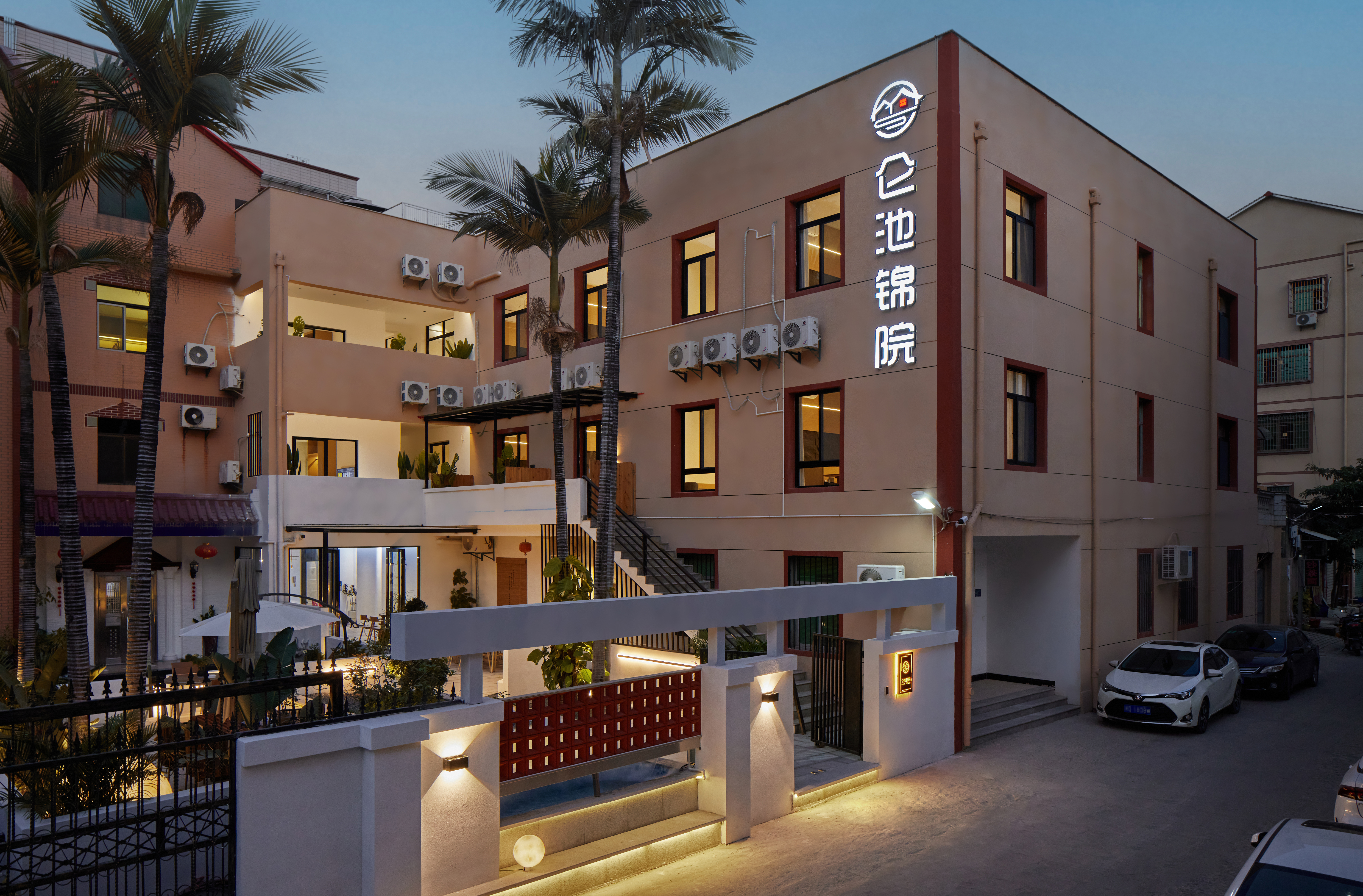 Shanxun Lunchi Jinyuan Hotel (Xiamen North Railway Station)Over view