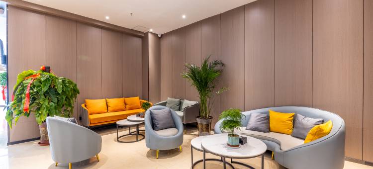 IU酒店(嘉峪关大唐美食街店)图片