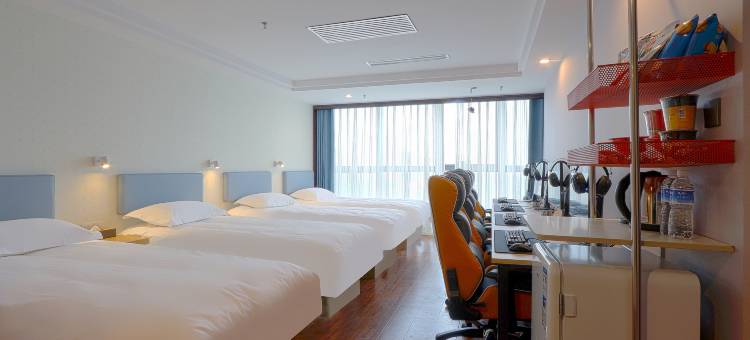 网鱼电竞酒店(苏州大学城越溪地铁站店)图片