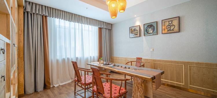 喀什丽呈睿轩酒店(古城万达店)图片