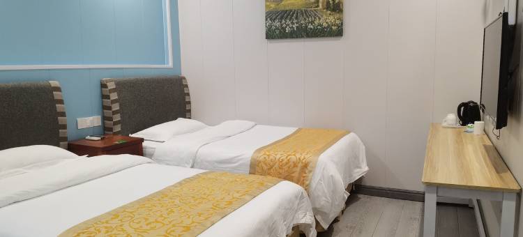 云朵商务酒店(集贤路石化店)图片