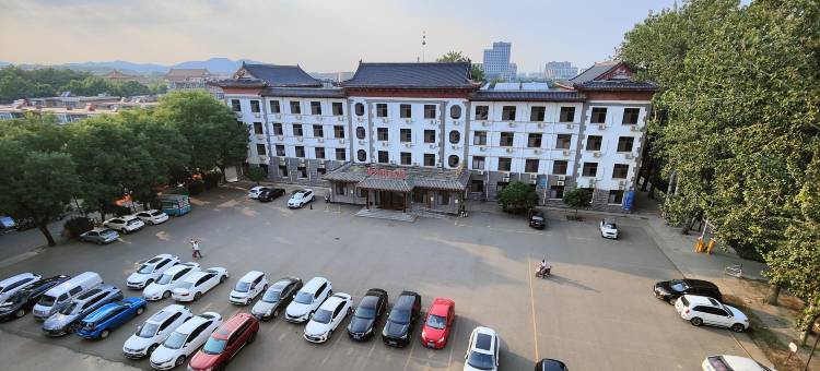 易安假日酒店(青州古城景区店)图片