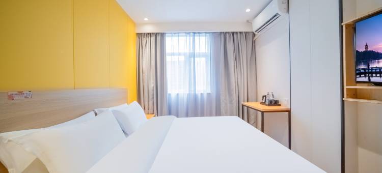 布丁严选酒店(杭州凤起路建国北路地铁站店)图片