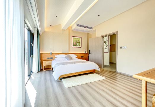 Jiuhuashan Xiyu Xiaozhu (Tourist Service Center Branch) Hotel Overview