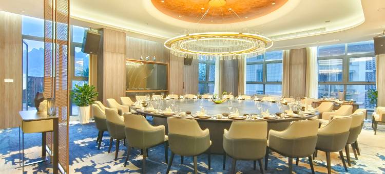 维也纳国际酒店(乐山高铁站嘉兴路美食街店)图片