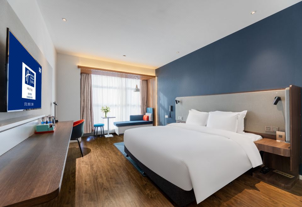  Hotel Overview