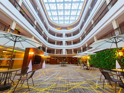 谷莫尼酒店(安顺黄果树大街店)