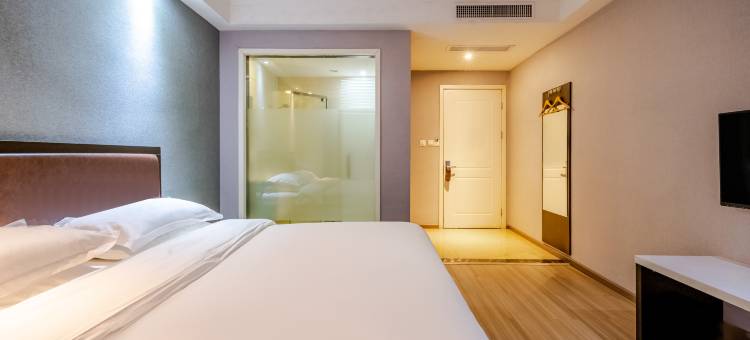 热带雨林假日酒店(杭州九堡客运中心店)图片