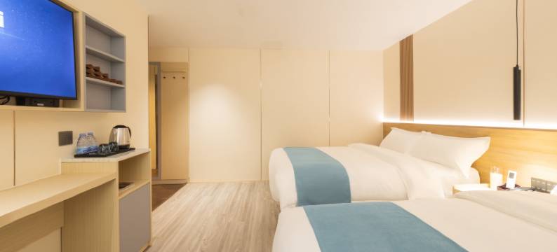 广州火车站微八酒店(西村地铁站店)图片