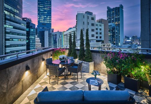 V 铜锣湾酒店式公寓外景图