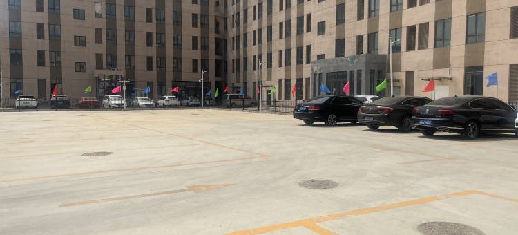 如家UP华驿精选酒店(天津滨海新区泰达MSD青年广场店)图片