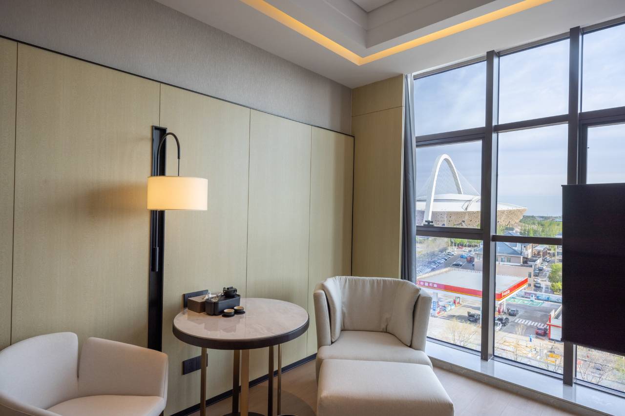 云颐自在酒店(鄂尔多斯东胜区全民健身中心店)图片