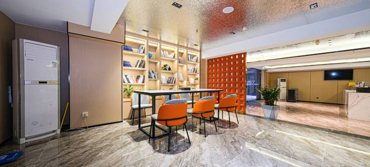 如家睿柏·云酒店(南安中骏世界城店)图片