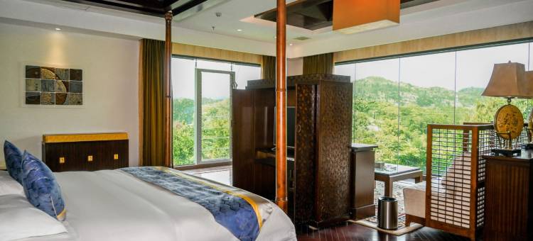 黄果树黔首居图片