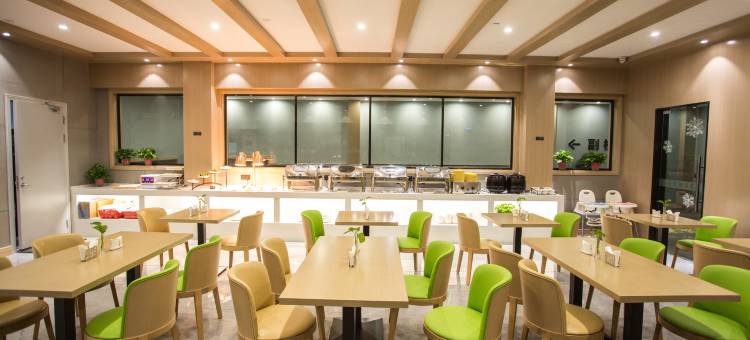 襄阳朵雅酒店(沃尔玛长虹民发广场店)图片