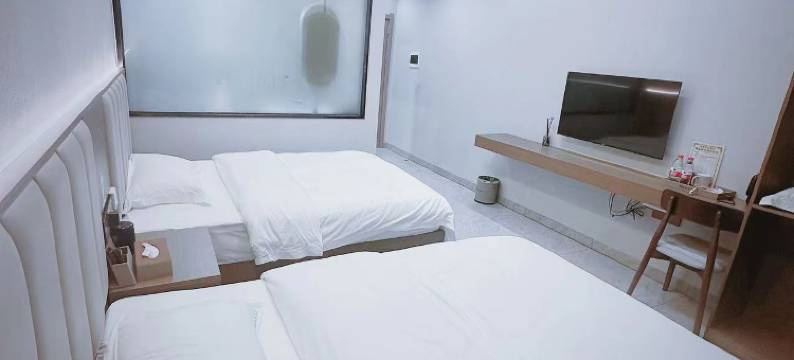 耿马悦海华洋酒店(耿马孟定店)图片