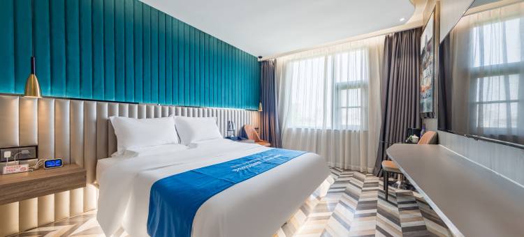 艺龙安云酒店(三门峡市政府店)图片