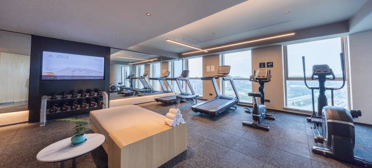 济南经十东路药谷亚朵酒店图片