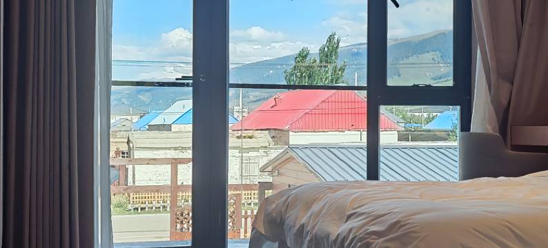 昭苏古寻民宿(夏塔景区店)图片