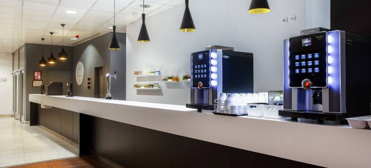 坎塔赫德科英布拉住宿加早餐酒店(B&B HOTEL Cantanhede Coimbra)图片