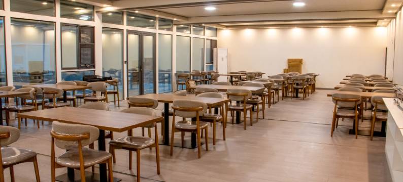 大漠星空沙漠露营地图片