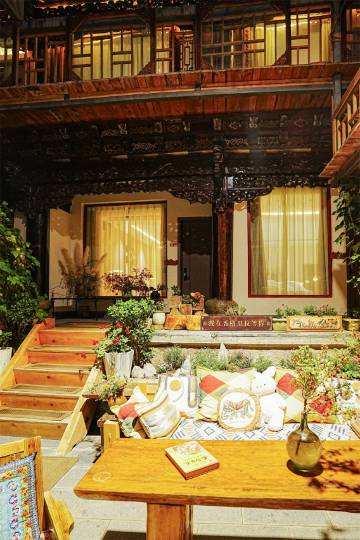 老熊之家·Life轻奢度假供氧美宿 (香格里拉独克宗古城店)图片