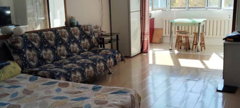 伊春半山渡民宿图片