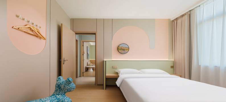 WB·拉亚设计师酒店(美兰国际机场T1T2航站楼店)图片