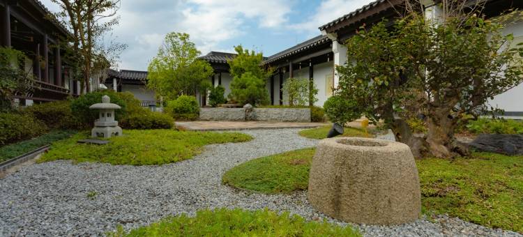 黄山唐模远近·庐源徽派度假合院美墅(棠樾牌坊群店)图片