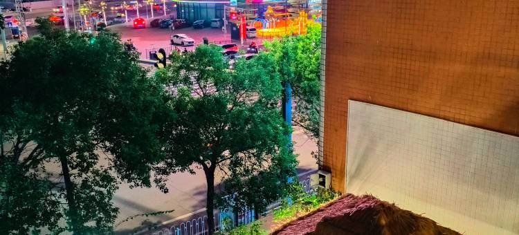 春意美宿(人民广场财富中心店)图片