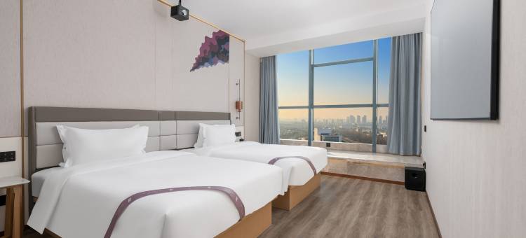 艺龙酒店(镇江京口区智慧大道店)图片