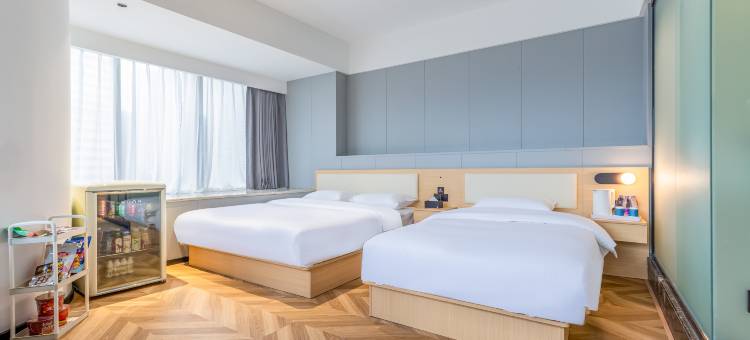 网鱼电竞酒店(重庆大石坝轻轨站店)图片