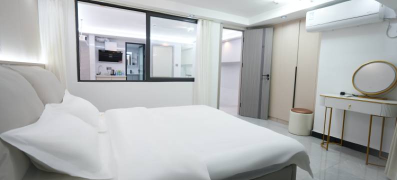 天境民宿(东二环泰禾广场店)图片