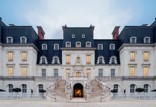 路易城堡青桐酒店外景图