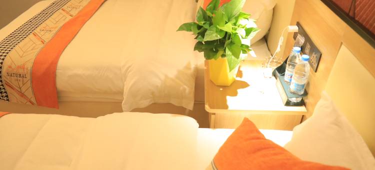 中宁隆腾智慧酒店图片