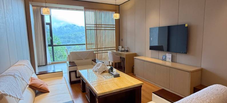 印江映美湖伴山酒店(大圣墩景区店)图片