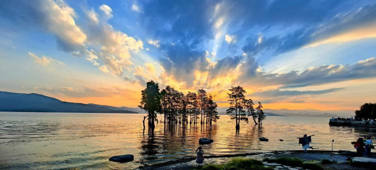 大理云阅民宿(洱海生态廊道店)图片