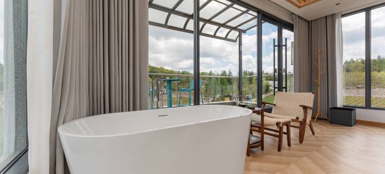 山禾·寄月野奢民宿(宣恩椿木营店)图片